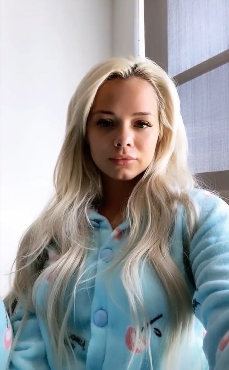 ELSA JEAN