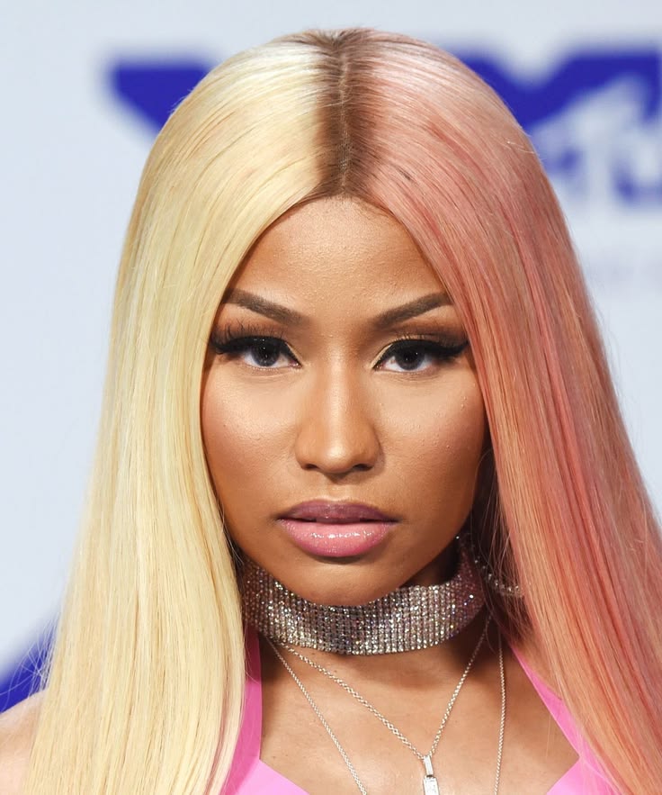 NICKI MINAJ